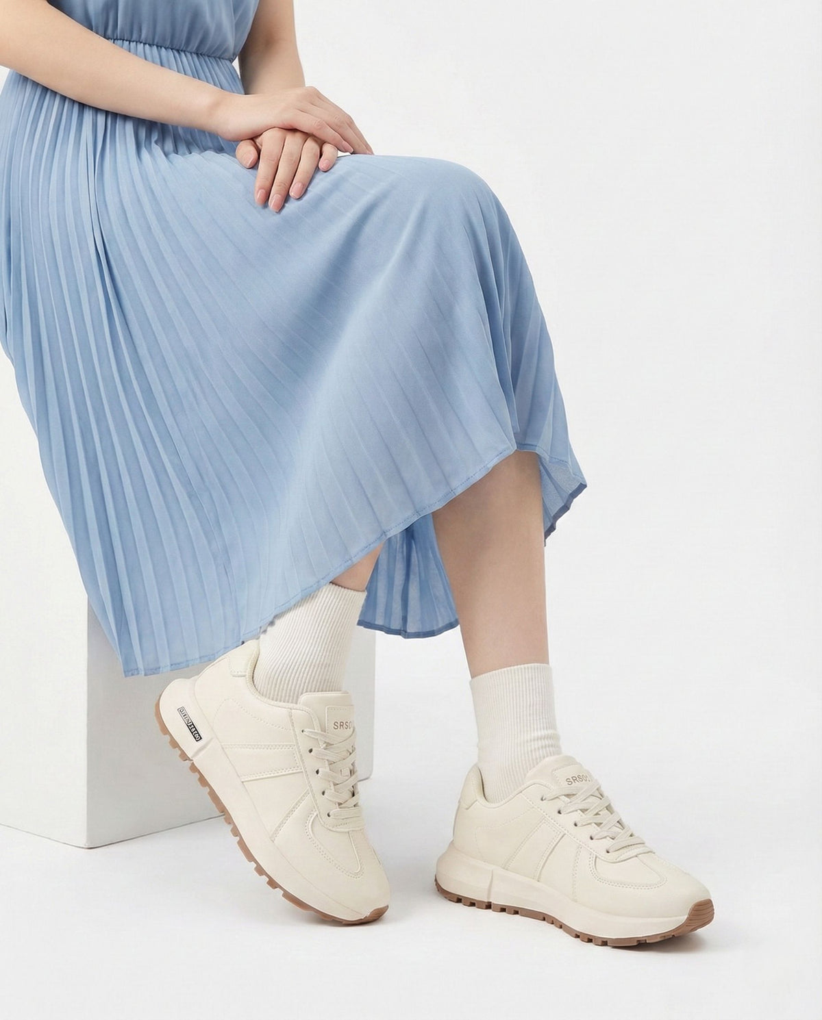 Trentiva Sneakers