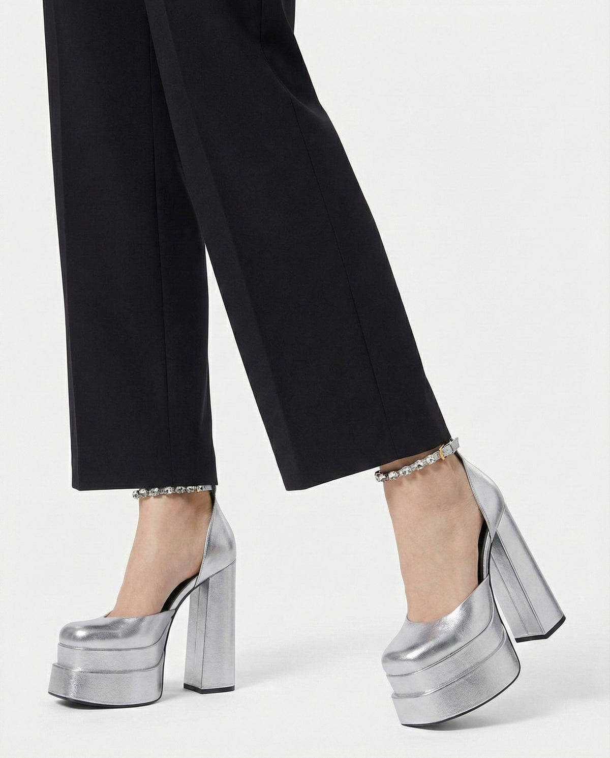 Avelloria Heels