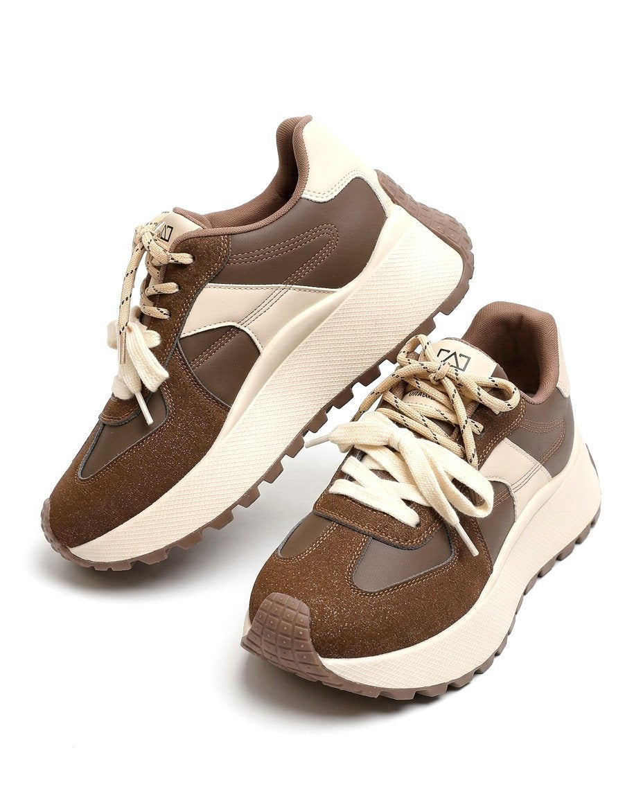 Diva Sneakers